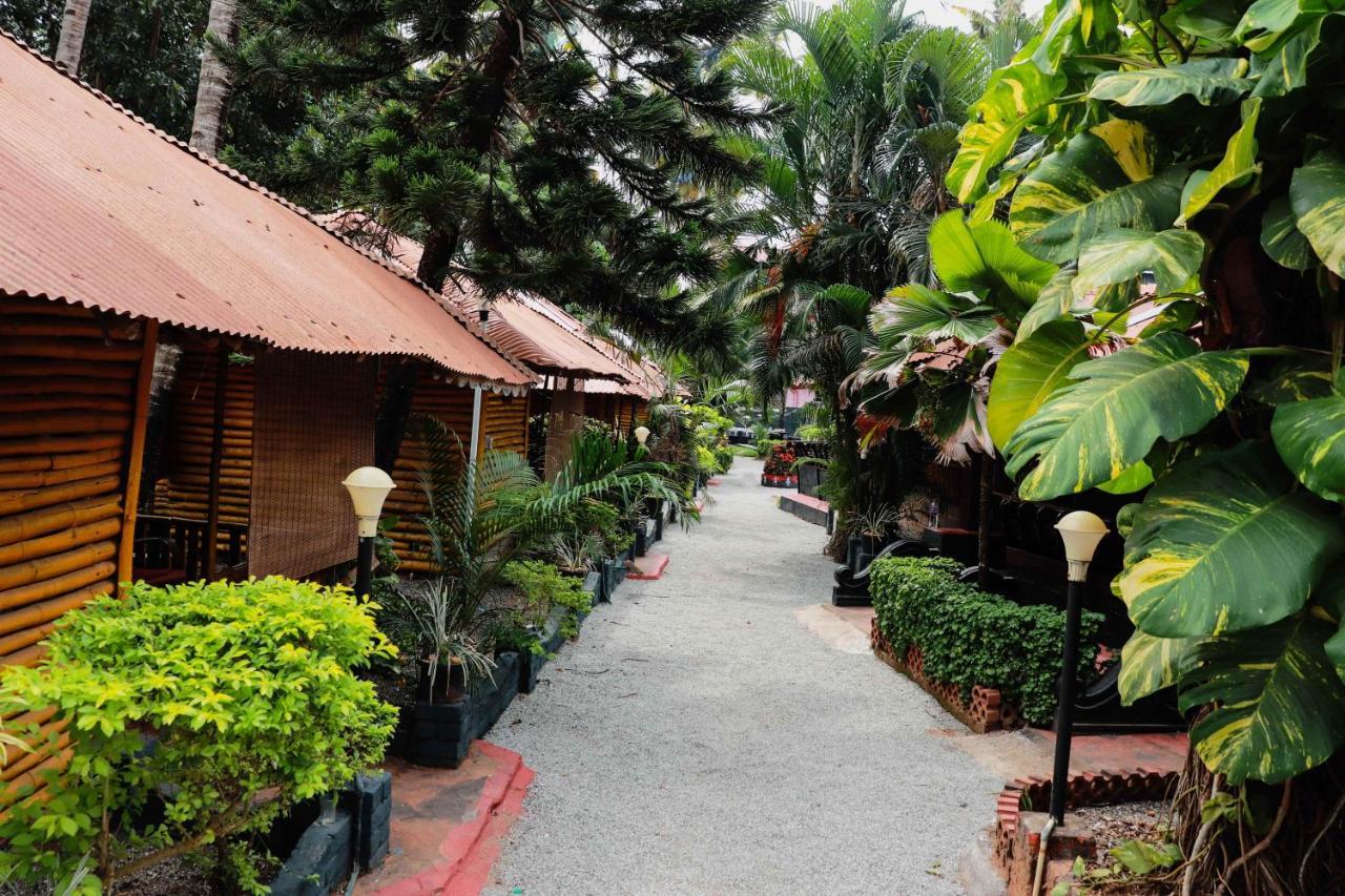 Kerala Bamboo House Hotel Varkala Zewnętrze zdjęcie
