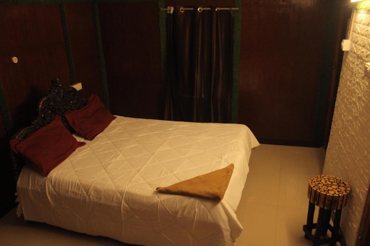 Kerala Bamboo House Hotel Varkala Zewnętrze zdjęcie