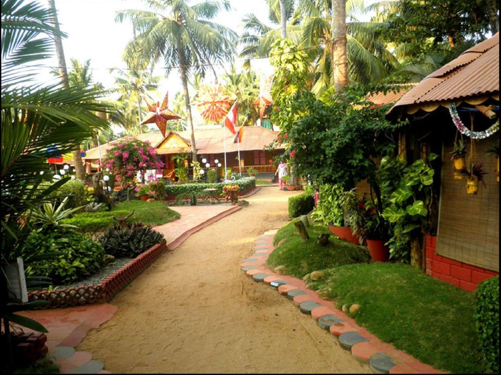 Kerala Bamboo House Hotel Varkala Zewnętrze zdjęcie