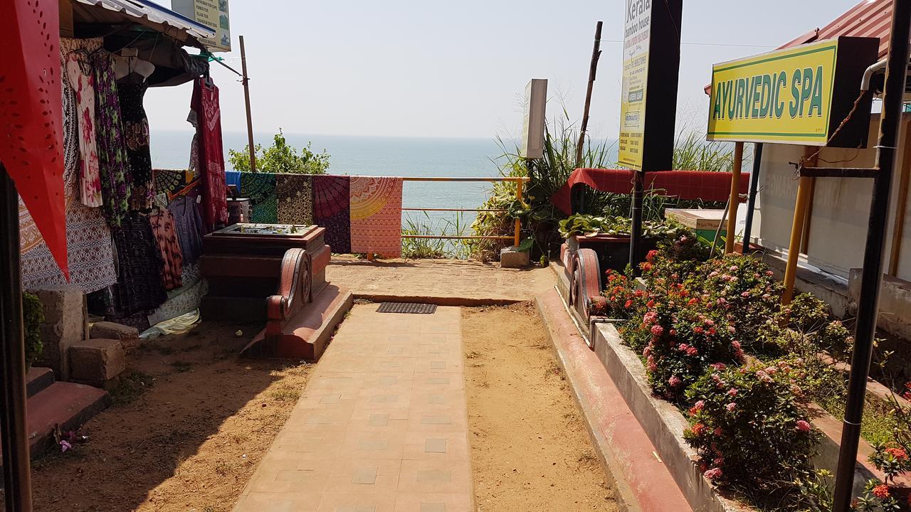 Kerala Bamboo House Hotel Varkala Zewnętrze zdjęcie